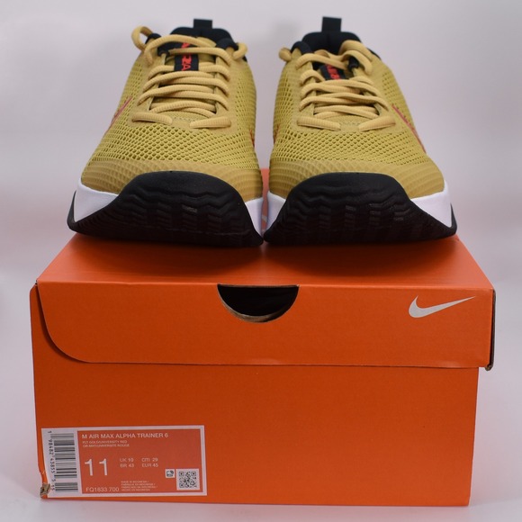 Nike Air Max Alpha Trainer 6 Sneakers Sz 11 Flat Gold University Red FQ1833-700 - Picture 3 of 15